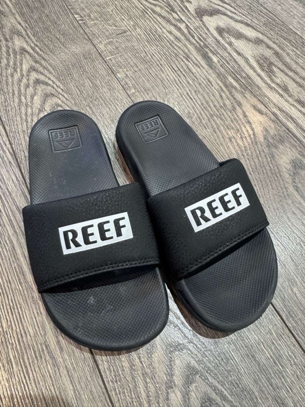 Reef Kids One Slide Sandal | black | Size 2/3